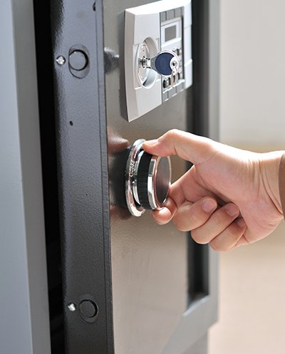 Top Locksmith Services Lees Summit, MO 816-318-7304 Top Locksmith Services Lees Summit, MO 816-318-7304